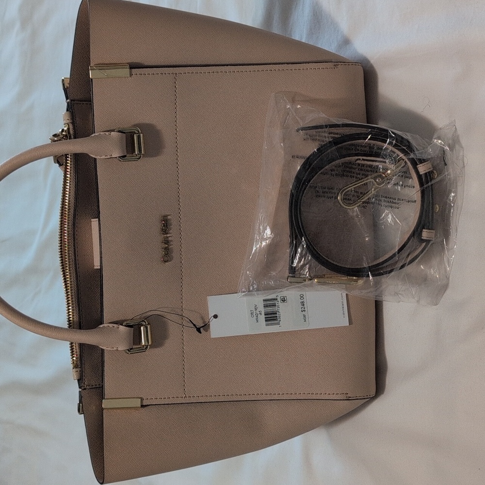 Calvin Klein Raelynn Light Pink  Medium Saffiano Satchel Bag Style: H9AD19DVdt5 - Picture 8 of 13